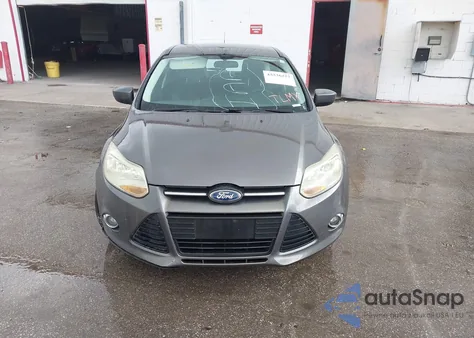 2012 Ford Focus Se z USA, uszkodzony, nr VIN 1FAHP3K28CL190993